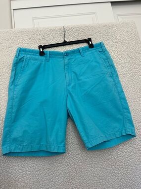 GAP Men's Aqua Teal Flat-Front Shorts